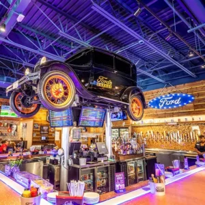 Ford’s Garage at the Promenade