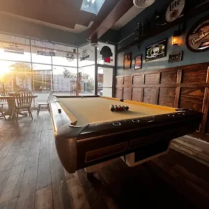 Rogen’s Drinkery on Mills